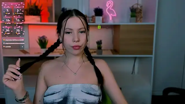 amanda-miki online show from December 19, 10:24 pm