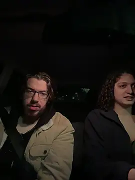 DreamThickCouple online show from February 14, 10:45 pm