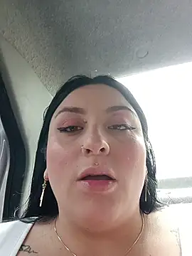 megan fox5 online show from November 28, 4:43 pm