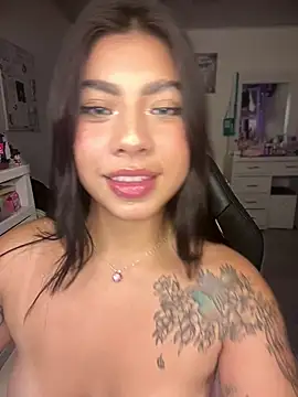 charlotte queen1320 online show from April 26, 5:16 am