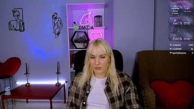 marta smith online show from December 1, 8:33 pm