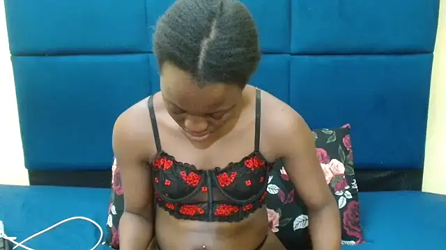 SexyKatLady18 online show from November 18, 9:38 pm