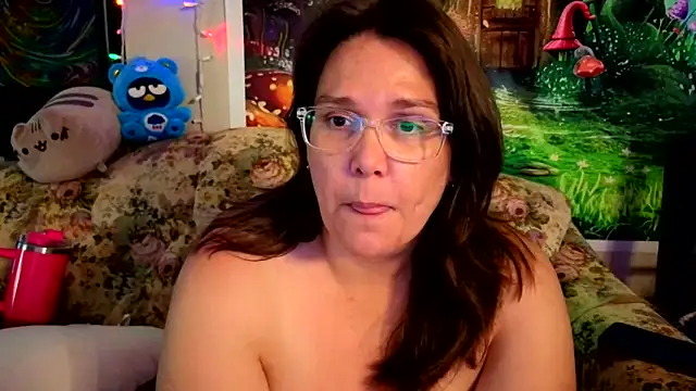 Snapshot of Princess__Kitty__ chatting on October 9, 6:45 pm Princess Kitty online show from October 9, 6:45 pm