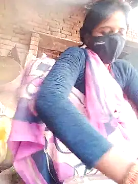 MISS-KAYA online show from November 4, 2:38 am