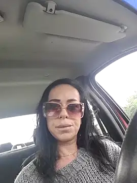 Snapshot of Rosaliemilaxxx chatting on September 27, 9:27 am Rosaliemilaxxx online show from September 27, 9:27 am