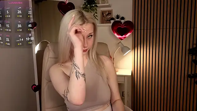 CatEyePro online show from February 14, 2:35 am