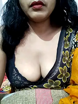 Snapshot of spicysuhana chatting on September 20, 8:01 am spicysuhana online show from September 20, 8:01 am