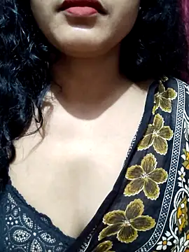 Snapshot of spicysuhana chatting on September 9, 11:48 pm spicysuhana online show from September 9, 11:48 pm