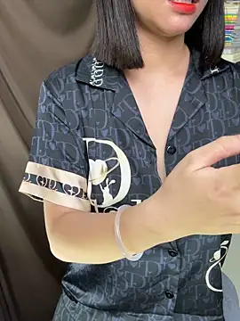 Voyerra g online show from April 27, 4:42 am