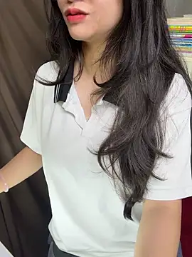 Voyerra g online show from March 13, 1:07 am