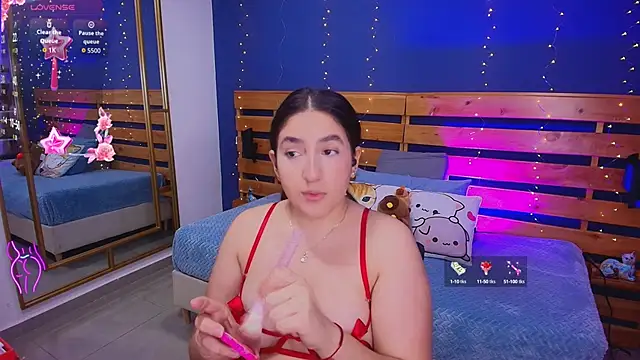 Snapshot of ambar_lover chatting on October 8, 8:24 pm ambar lover online show from October 8, 8:24 pm