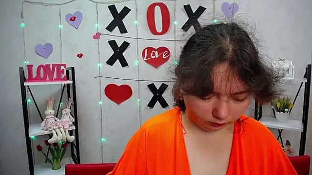 NeonilaLisova online show from September 14, 5:38 am