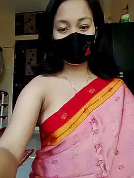 Snapshot of Sweet_Bindika07 chatting on September 21, 5:06 am Sweet Bindika07 online show from September 21, 5:06 am