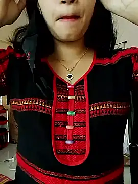 Snapshot of Sweet_Bindika07 chatting on September 22, 5:06 am Sweet Bindika07 online show from September 22, 5:06 am