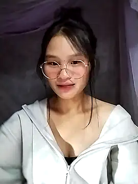 saronla 03 online show from November 12, 7:23 pm