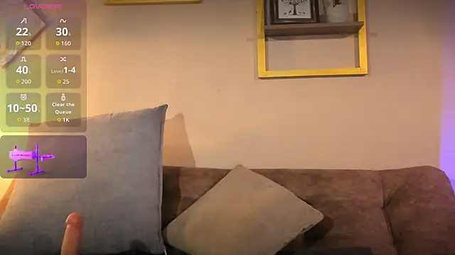 RACHELRUIZ online show from September 27, 11:34 pm