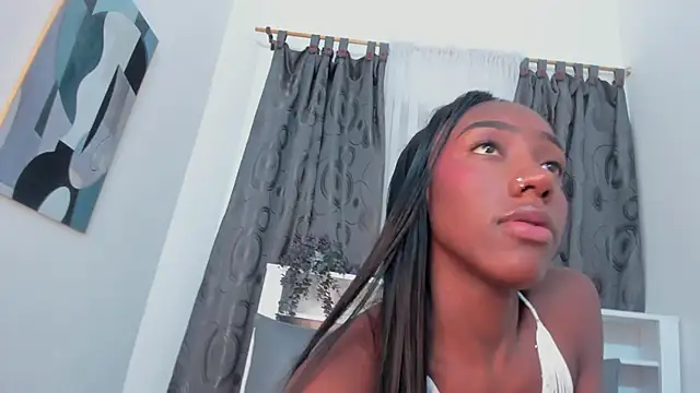 Snapshot of Mistt_Mia chatting on October 12, 12:29 pm Mistt Mia online show from October 12, 12:29 pm