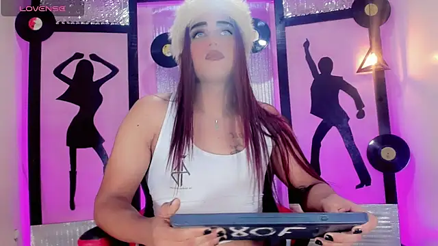 Kimberly Vazquez online show from October 2, 3:55 am