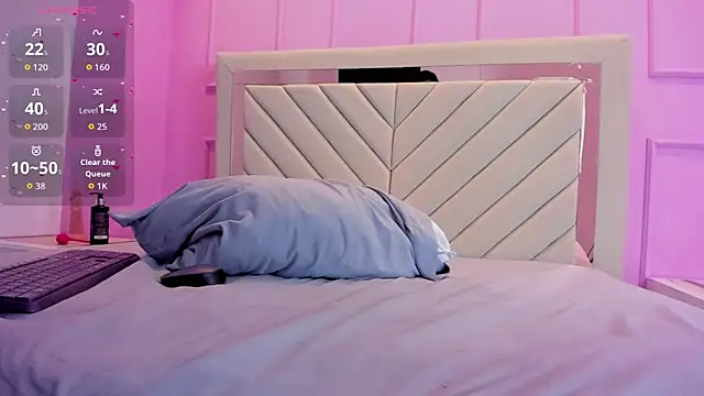 ALISSON BARKER online show from November 1, 1:04 pm