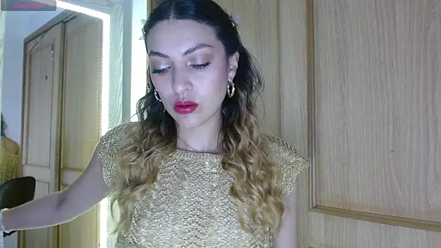 Snapshot of Ayleen_m chatting on September 18, 11:58 pm Ayleen m online show from September 18, 11:58 pm
