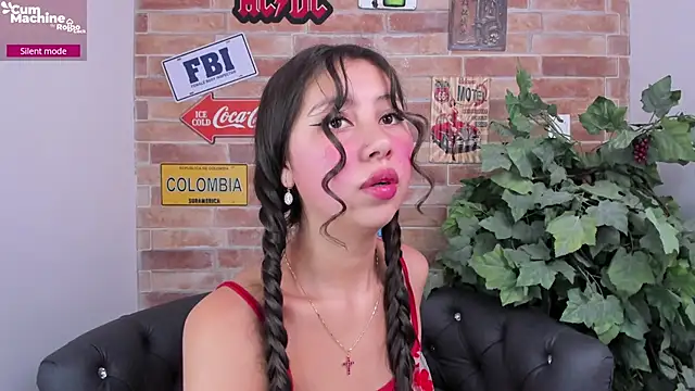 misss luxury online show from November 27, 11:24 am