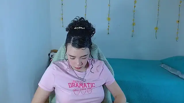 sajecrismaa online show from April 1, 5:32 pm