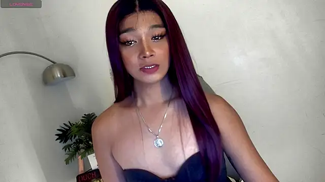 Snapshot of TrinityFucksYou chatting on October 4, 4:22 pm TrinityFucksYou online show from October 4, 4:22 pm