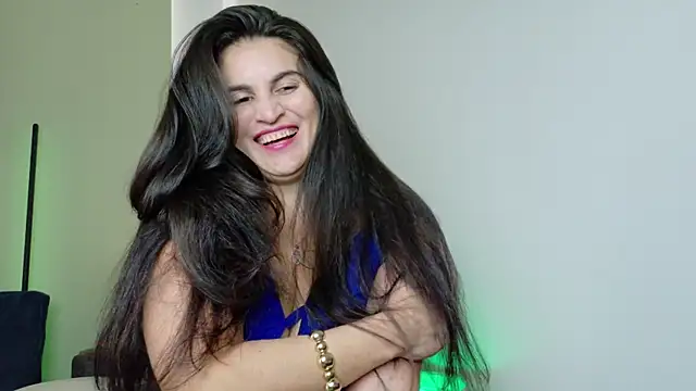 lizdevine online show from January 16, 7:32 pm