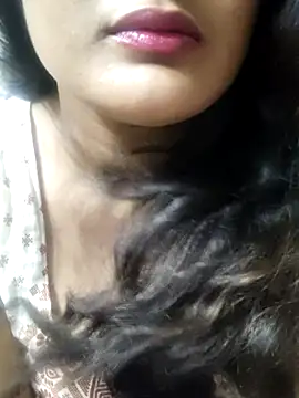 Cute pinkii online show from February 28, 8:30 pm