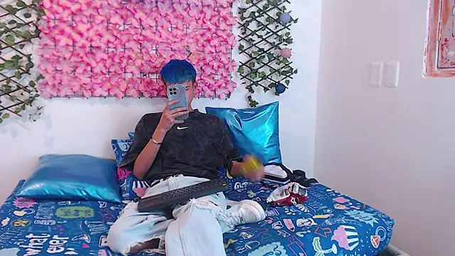 iam lukas   online show from September 10, 3:28 am