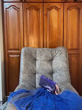 KaditaNavarro online show from April 16, 11:40 pm