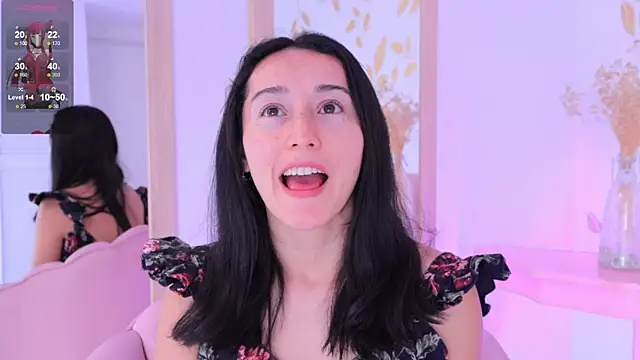 Snapshot of Ginevra_esposito chatting on September 22, 12:47 pm Ginevra esposito online show from September 22, 12:47 pm