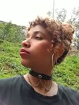 Vikyvoyeur online show from September 30, 8:57 pm