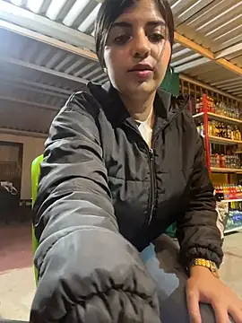 Isaa-Sweet online show from November 24, 7:54 am