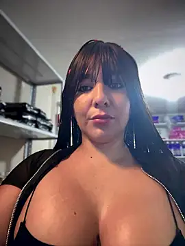 AlanaRouss online show from January 9, 8:35 pm