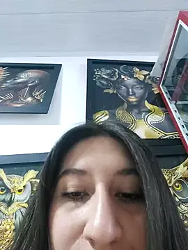 Snapshot of LunaBaby- chatting on September 23, 10:57 am LunaBaby- online show from September 23, 10:57 am