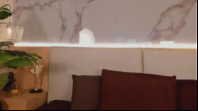 Celeste-Evanns online show from April 10, 7:53 pm