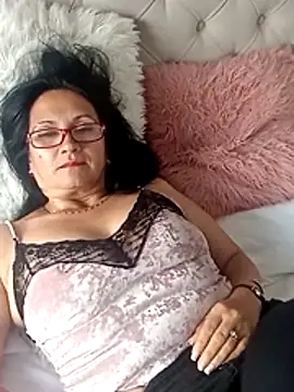 Ternura Prohibida online show from March 17, 10:03 pm