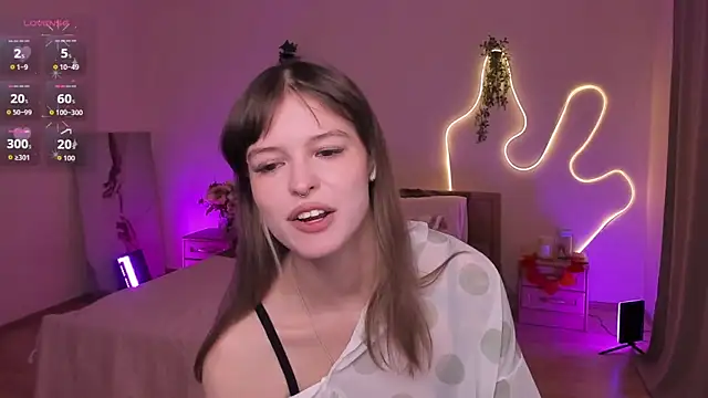 Lisa Blossom online show from April 11, 7:45 am