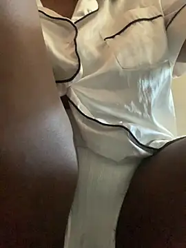 thornyrose23 online show from October 10, 12:32 pm