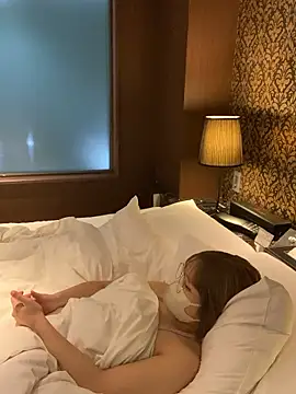 Snapshot of hamedori-strip chatting on October 10, 1:49 pm hamedori-strip online show from October 10, 1:49 pm