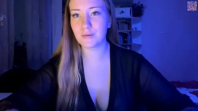 PandaFluff online show from February 12, 7:04 pm