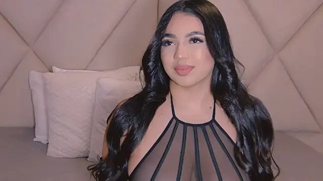 CharlotteeBrownn online show from April 21, 4:19 am