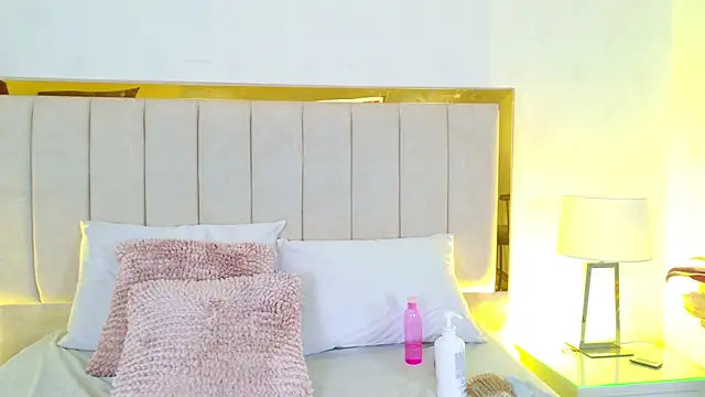 Lexxi gb online show from April 17, 9:50 pm