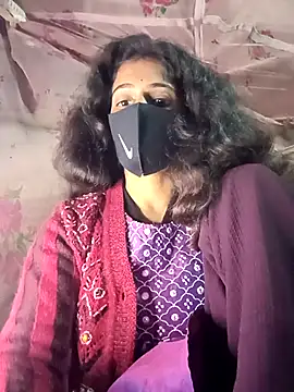 priyastrip314 online show from January 7, 6:44 pm