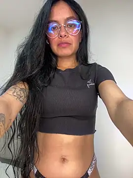 Melissa coch online show from October 24, 11:23 pm