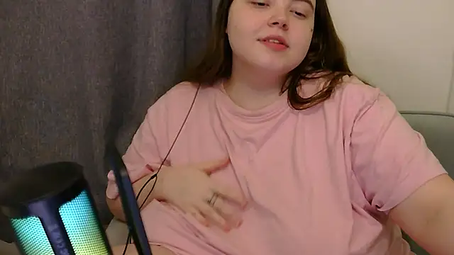 brattyprincessemma online show from November 14, 6:52 pm