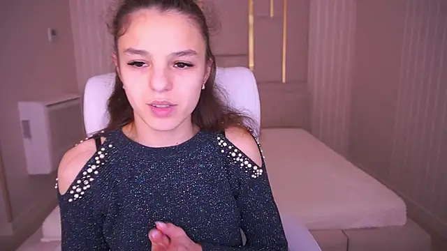 AnitaBambie online show from November 30, 2:21 pm