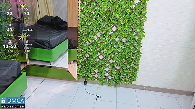 nena cupcake  online show from January 14, 11:04 am