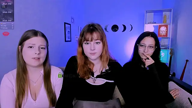 lola sun12 online show from December 14, 8:25 pm